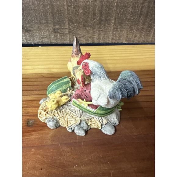 Lowell Davis Vintage 1984 Too Good to Waste on Kids Figurine Chickens Signed - Picture 2 of 7